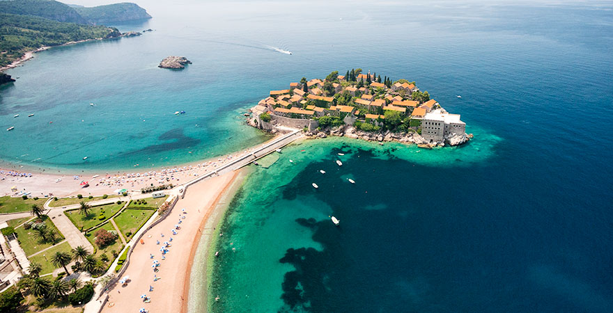 ЦРНА ГОРА ЗА 24ТИ МАЈ