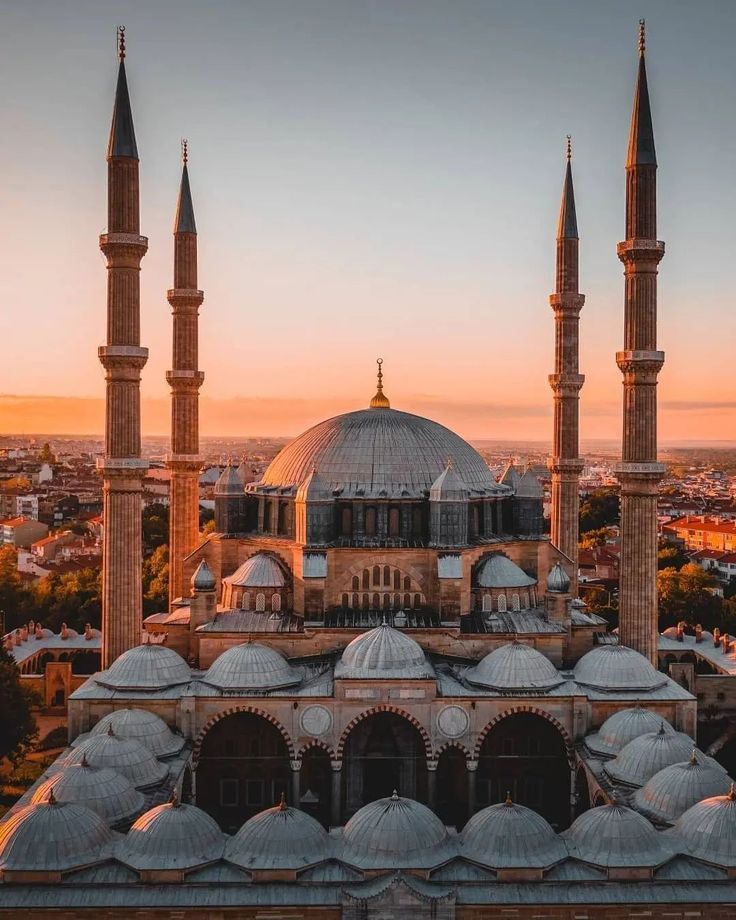 ЕДРЕНЕ ЗА 8ми МАРТ