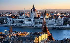 БУДИМПЕШТА ЗА ВЕЛИГДЕН