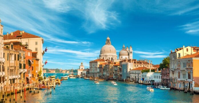 ВЕНЕЦИЈА-МИЛАНО-ВЕРОНА-ТРСТ ЗА ВЕЛИГДЕН