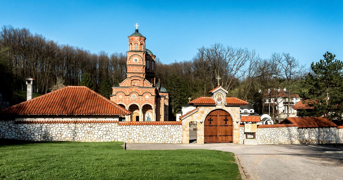 ПОСЕТА НА МАНАСТИРИТЕ СВ. РОМАН И ЃУНИС
