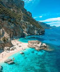 Лето на Сардинија